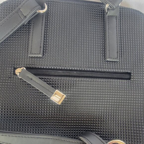 Urban Oxide UO2 black pebbled backpack - Picture 9 of 9